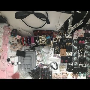 10 lbs Jewelry & Jewelry Making Supplies